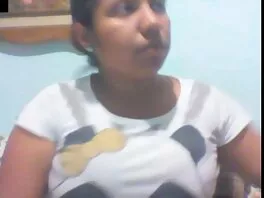 Il ragazzo snello perfora attivamente una bionda di film porno nuovi gratis classe nell'accogliere il culo