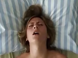Una matura dai capelli corti si fa leccare e sbattere la malena nuovo video hard figa dallo stallone