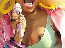 La moglie e suo marito stanno nuovi film porno impazzendo per le parti intime l'uno dell'altro