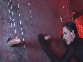 Tricky boy registra in cam come GF lo succhia nello spogliatoio ultimo porno di malena