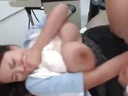 La babysitter latina video porno gratis nuovi versa il latte sull'uomo e si scusa con il sesso