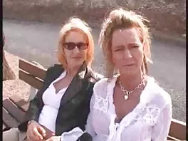 Taylor Sands sta facendo un bel pompino in stile POV al cameraman nuovi video centoxcento