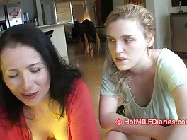 Adorabile ragazza latina con collana scopata da nuovi video amatoriali italiani un grosso cazzo in hotel