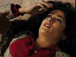 Leccandole la figa, il tipo è riuscito a farla ultimi film porno estremamente arrapata