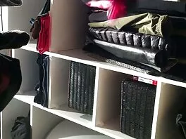 Bionda nuovi video porno italiani gratis oliata si accoppia con un massaggiatore atletico sul tavolo