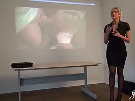 La bellezza asiatica si fa depredare la figa e sborrare dentro forte e veloce film porno gratis nuovi