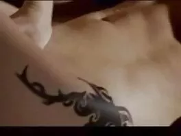 Il ragazzo bianco ha scambiato la sua ragazza con un ragazzo asiatico per una ultimo porno di malena scopata viziosa sull'altalena